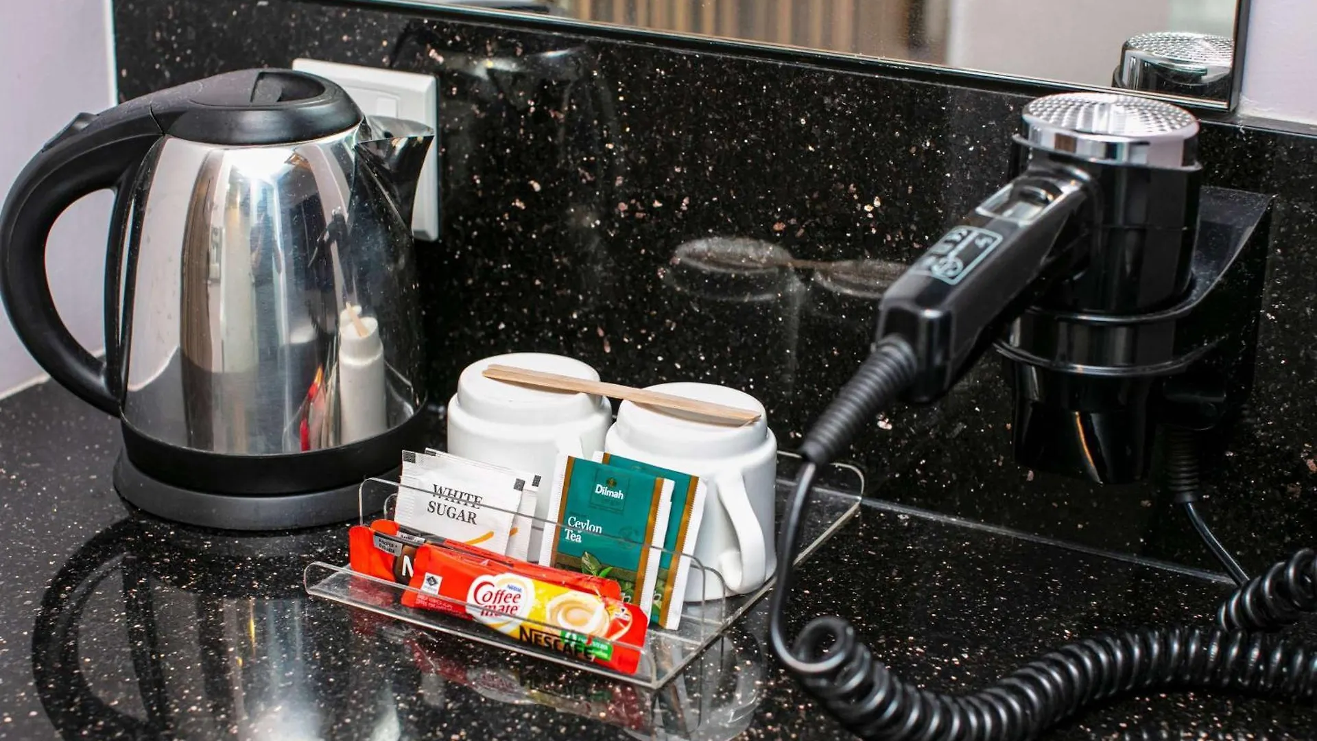Ibis Budget Singapore Selegie 3*,  Singapore