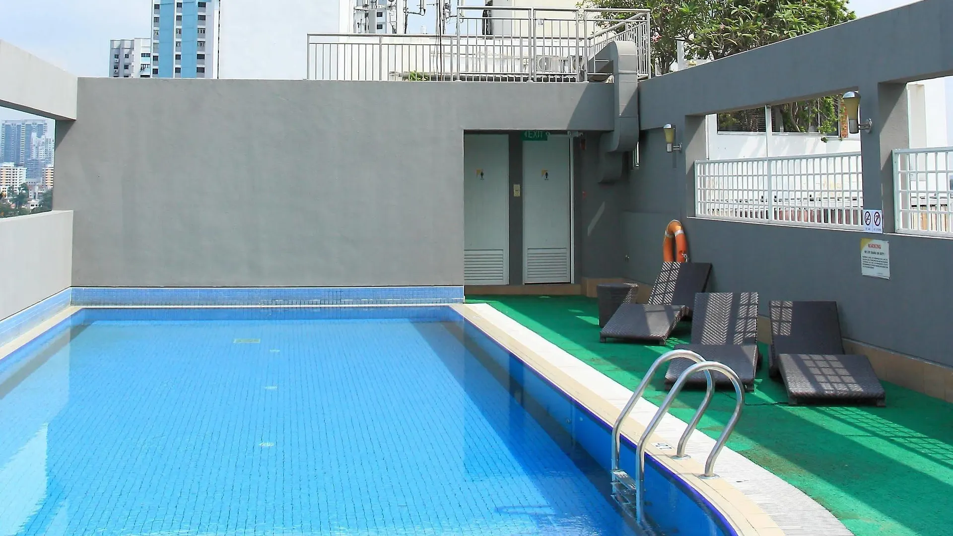 Ibis Budget Singapore Selegie 3*,  Сингапур
