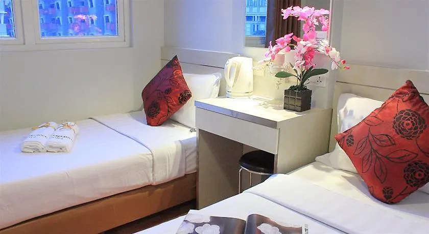 Отель Ibis Budget Singapore Selegie