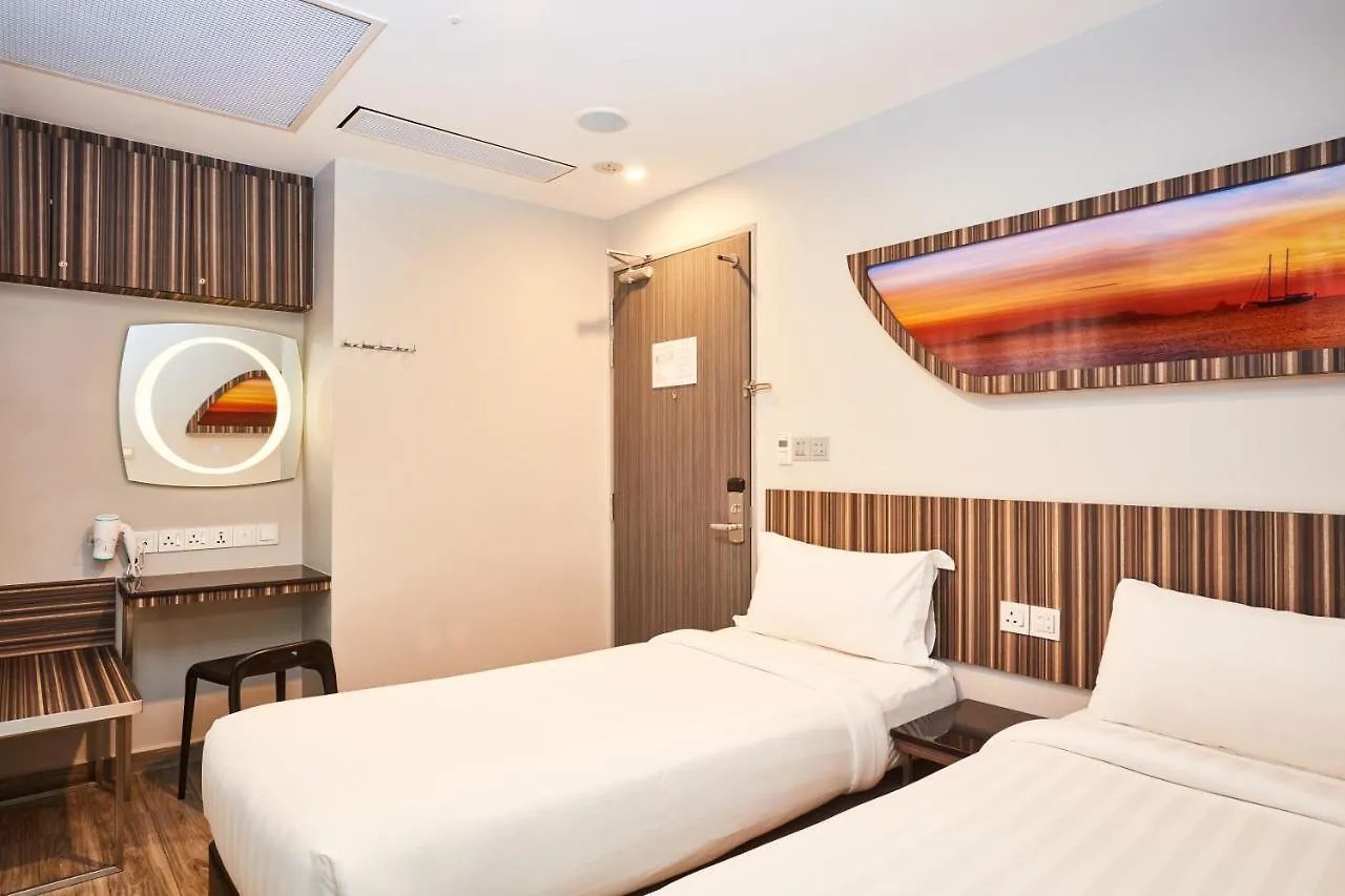 Ibis Budget Singapore Selegie 3*,